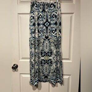 Maxi skirt with stretch size Large